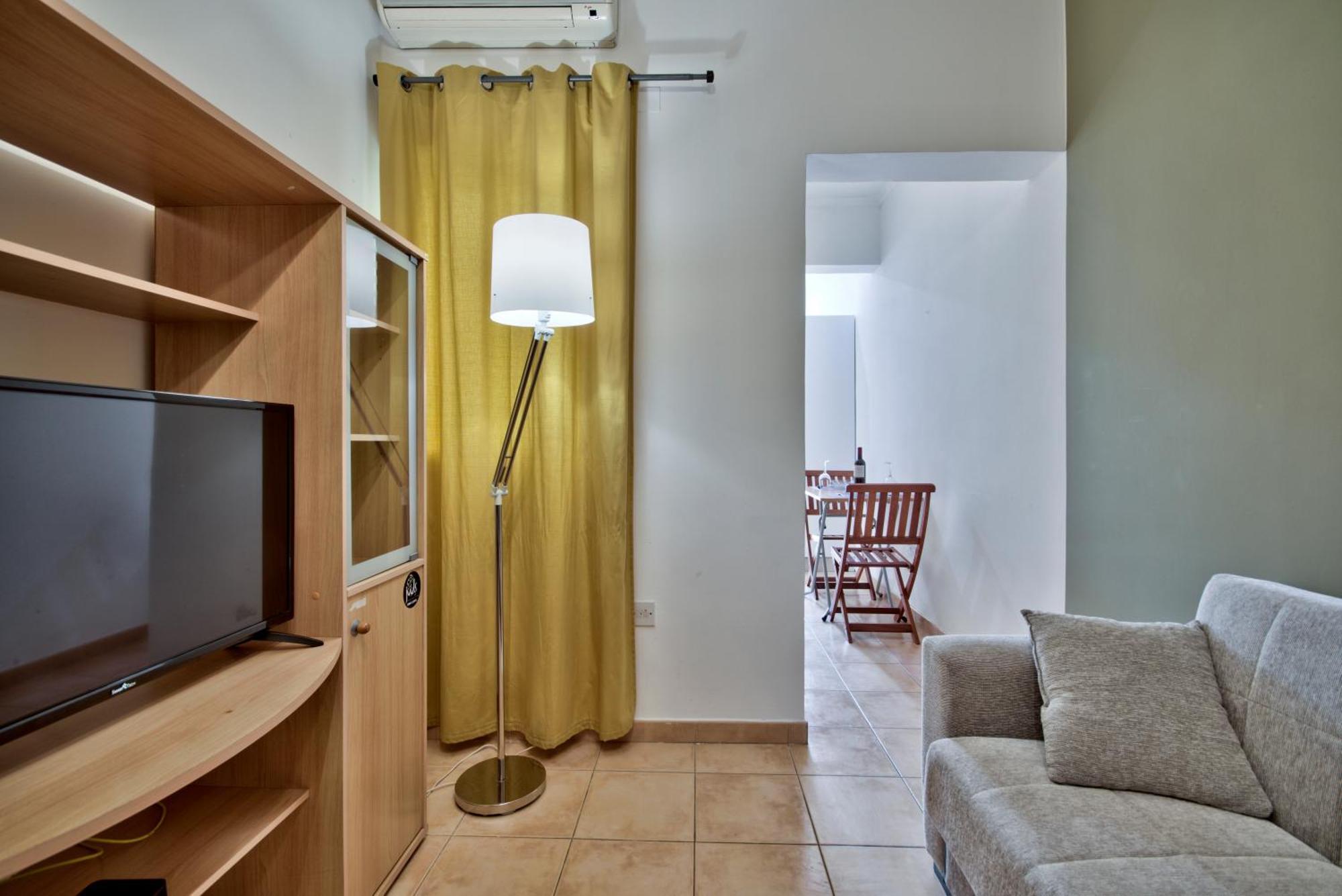 St Helen Residences - Spacious Sliema Apartments & Penthouses - Shortletsmalta Экстерьер фото